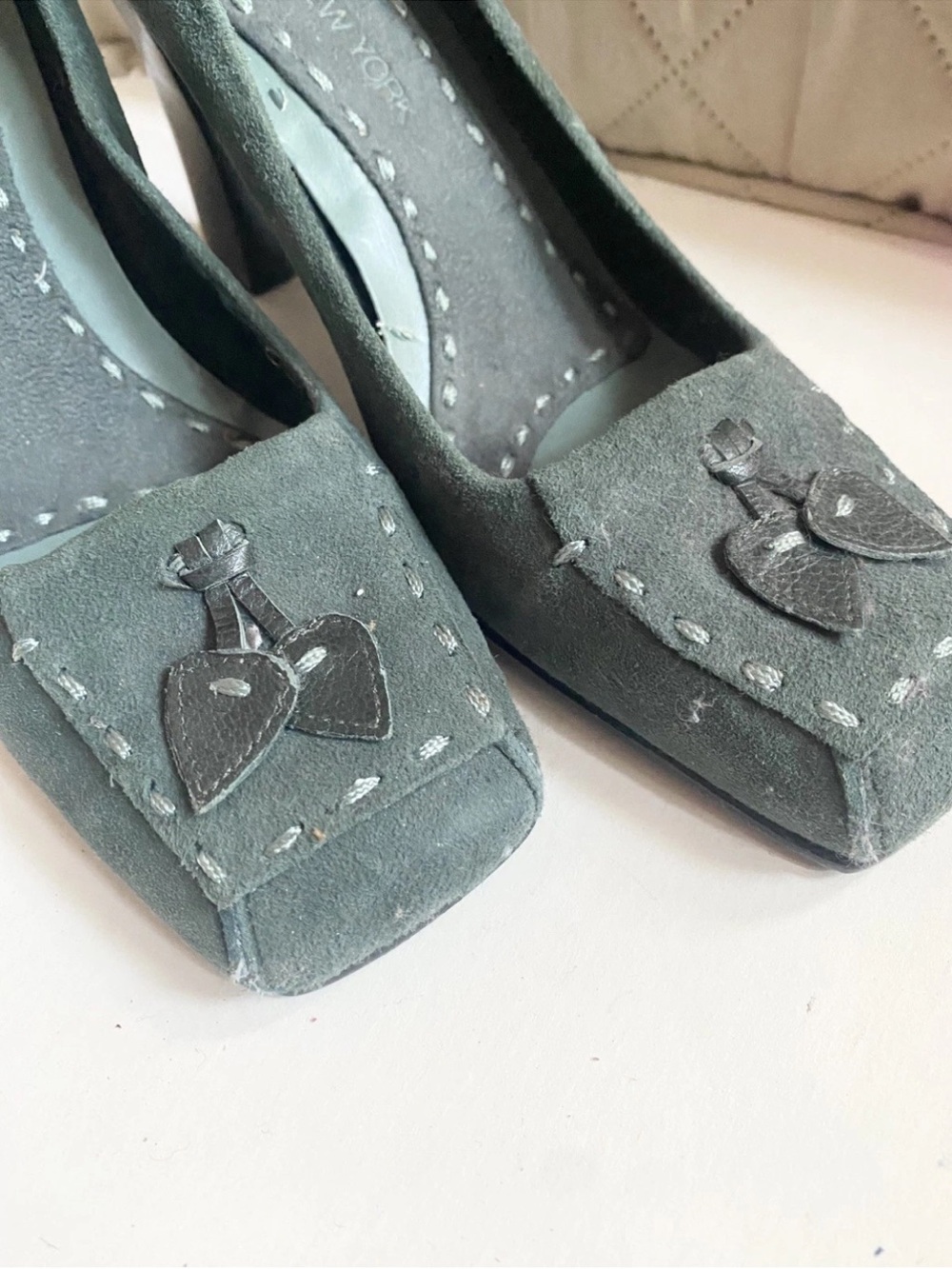 Jones New York Teal Suede Square-Toe Heels with Decorative Appliqué